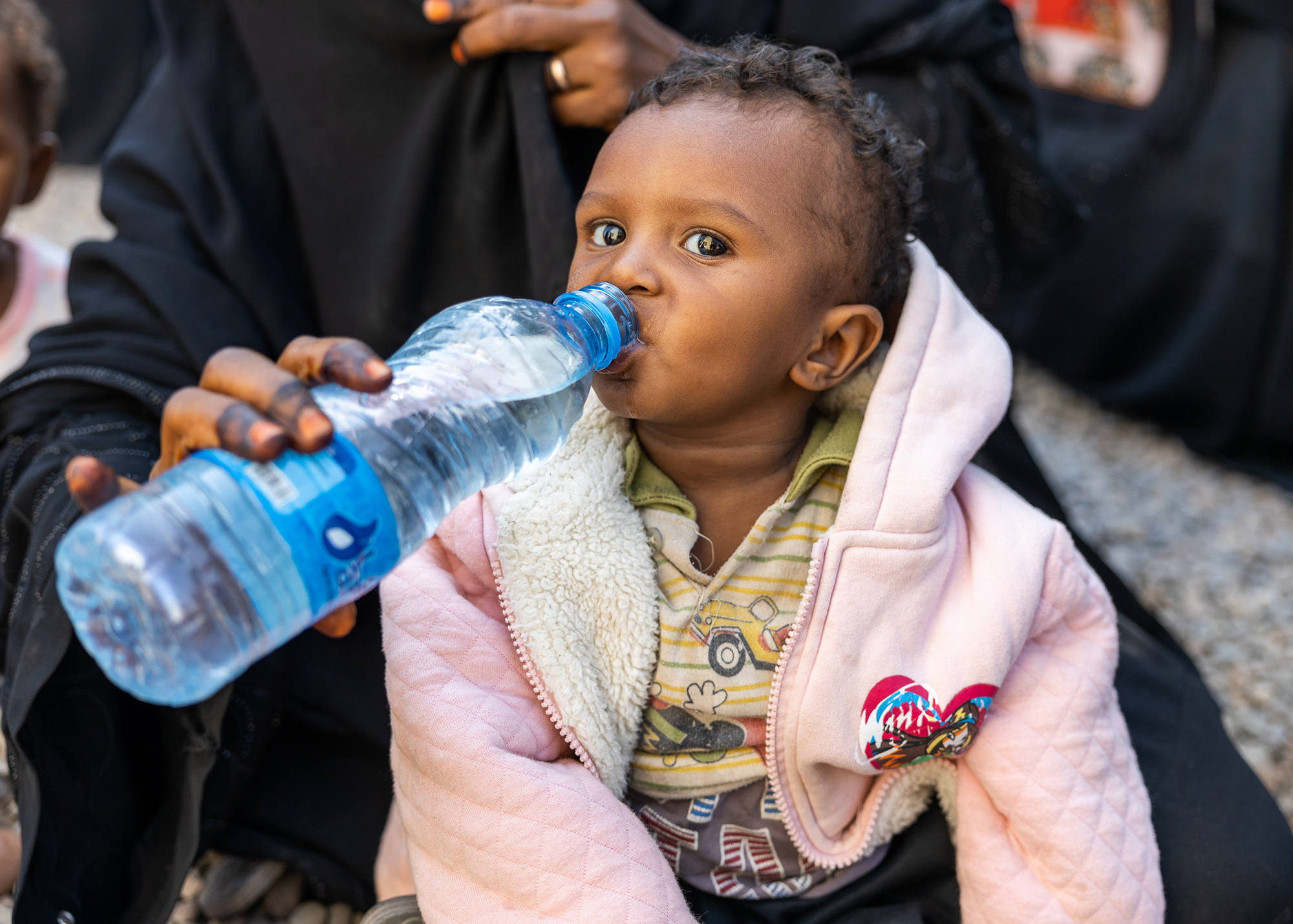 SaveYemen Mission 2019 child drinking water